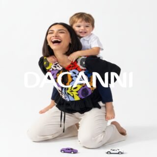 Mi mamá, mi ícono ✨
Obsequiale algo hecho con mucho amor❤ Disfruta del 7 al 10 de mayo del 10% de descuento en piezas seleccionadas en tienda física y online en Daca.com#dacanni #oaxaca #mexico #handmade #outﬁtinspo
