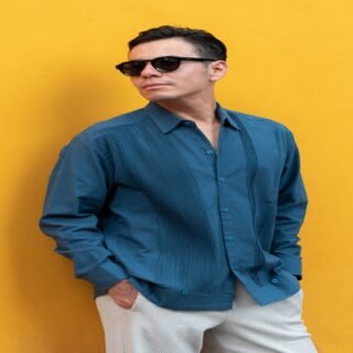Conoce nuestra colección de guayaberas que témenos para papá. Descubre más en tienda física y online en Dacanni.com#dacanni #oaxaca #mexico #handmade #outﬁtinspo