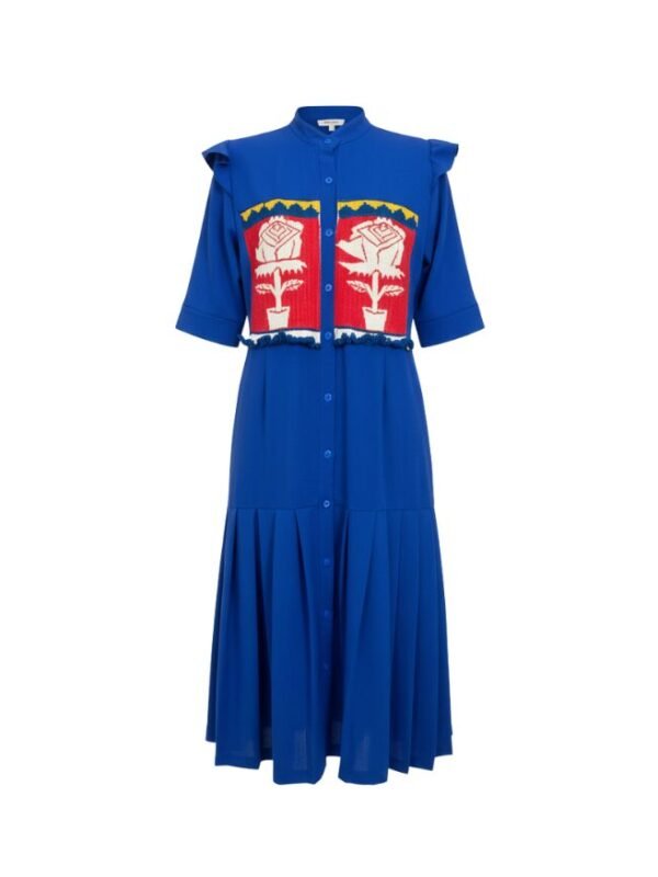 vestido largo color azul rey con bordado artesanal de san pablo tijaltepec oaxaca