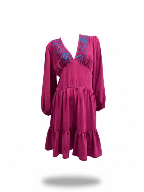 Vestido mini casual con bordado de Jalapa de Díaz, estilo fresco y juvenil