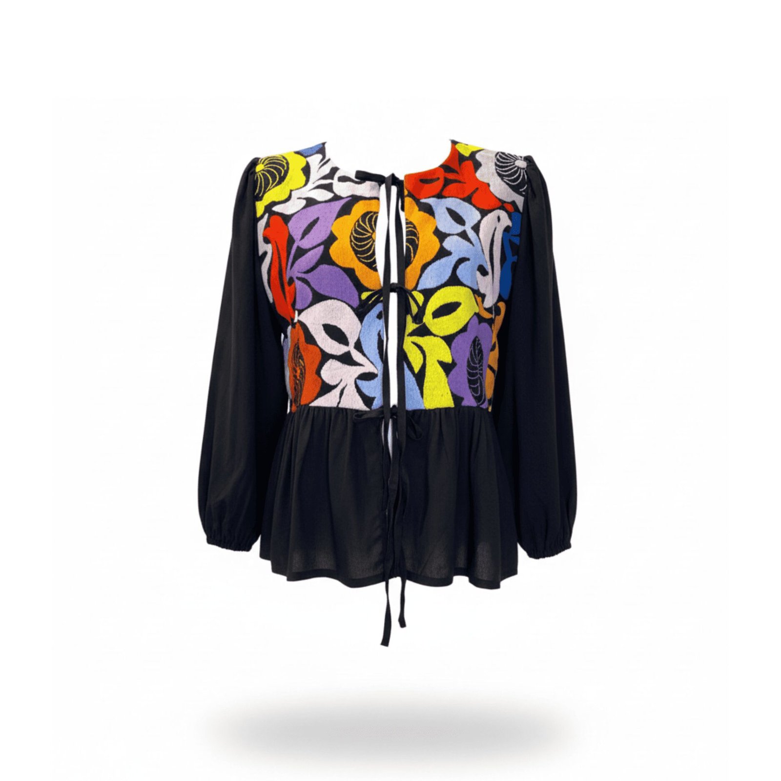 blusa copenhague negra y rosa bordada a mano frontal