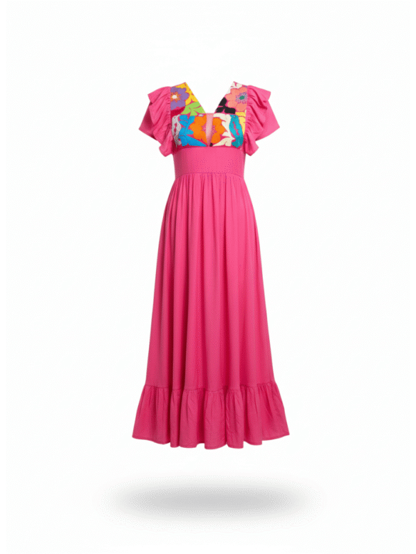 Vestido largo casual con bordado de Jalapa de Díaz con cuello V, olanes en manga y elaborado en lino